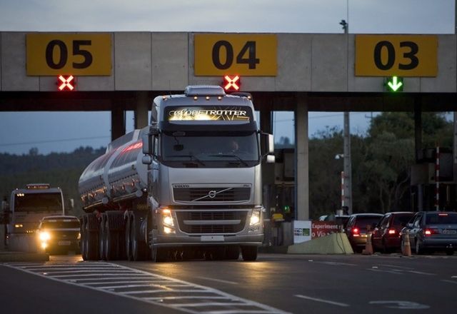 Nova medida elimina o uso de dinheiro, cartões e cupons, tornando obrigatório o Vale-Pedágio eletrônico | Reprodução/Agência Senado