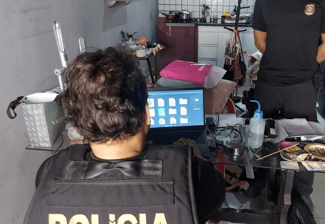 Criminosos usavam documentos falsos para abrir contas e contratar empréstimos em nome de terceiros | Divulgação/Polícia Federal