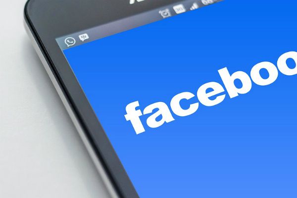 Facebook começa a notificar usuários que tiveram dados vazados