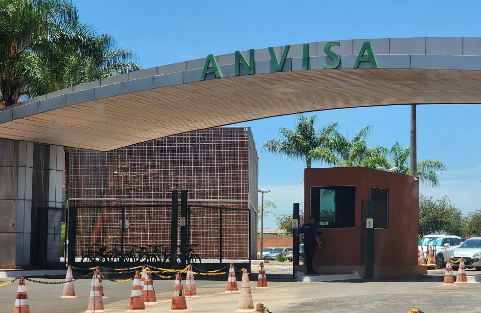 Fachada da Anvisa, em Brasília | Divulgação/Rafa Neddermeyer/Agência Brasil