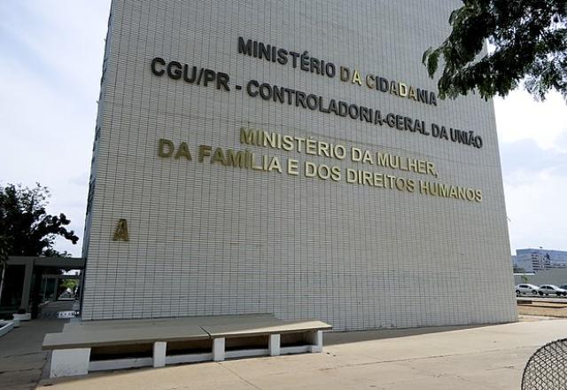 Fachada do Ministério da Mulher, da Família e dos Direitos Humanos