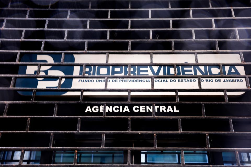 PF: Rioprev investiu no Master para "contornar restrições" PF: Rioprev investiu no Master para "contornar restrições"