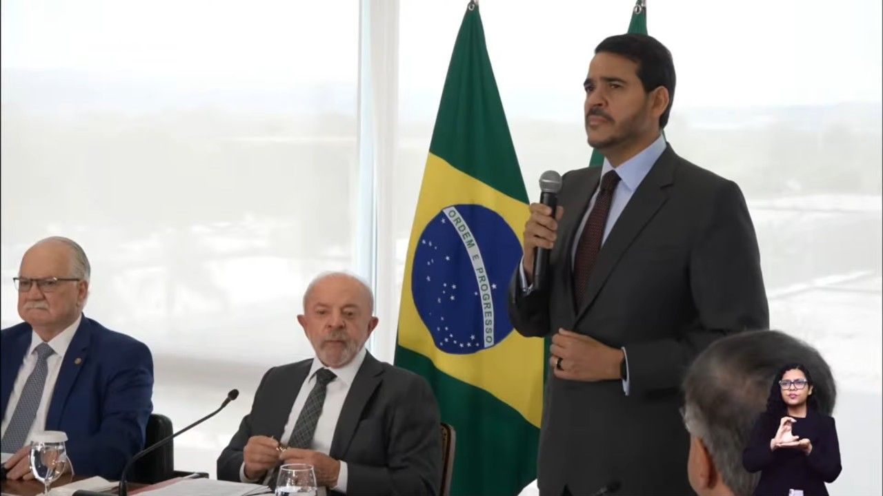 Responsável por defesa, Messias está em embate com Andrei Responsável por defesa, Messias está em embate com Andrei
