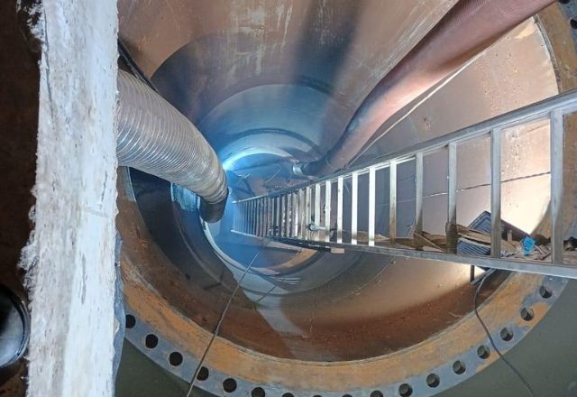 Manutenção feita pela Sabesp na zona leste de São Paulo | Foto: Sabesp