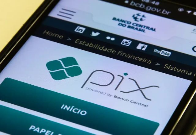 Federação de bancos espera que MED 2.0 ajude a reverter golpes e fraudes no Pix. BC promete viabilidade do MED em 2026 | Agência Brasil