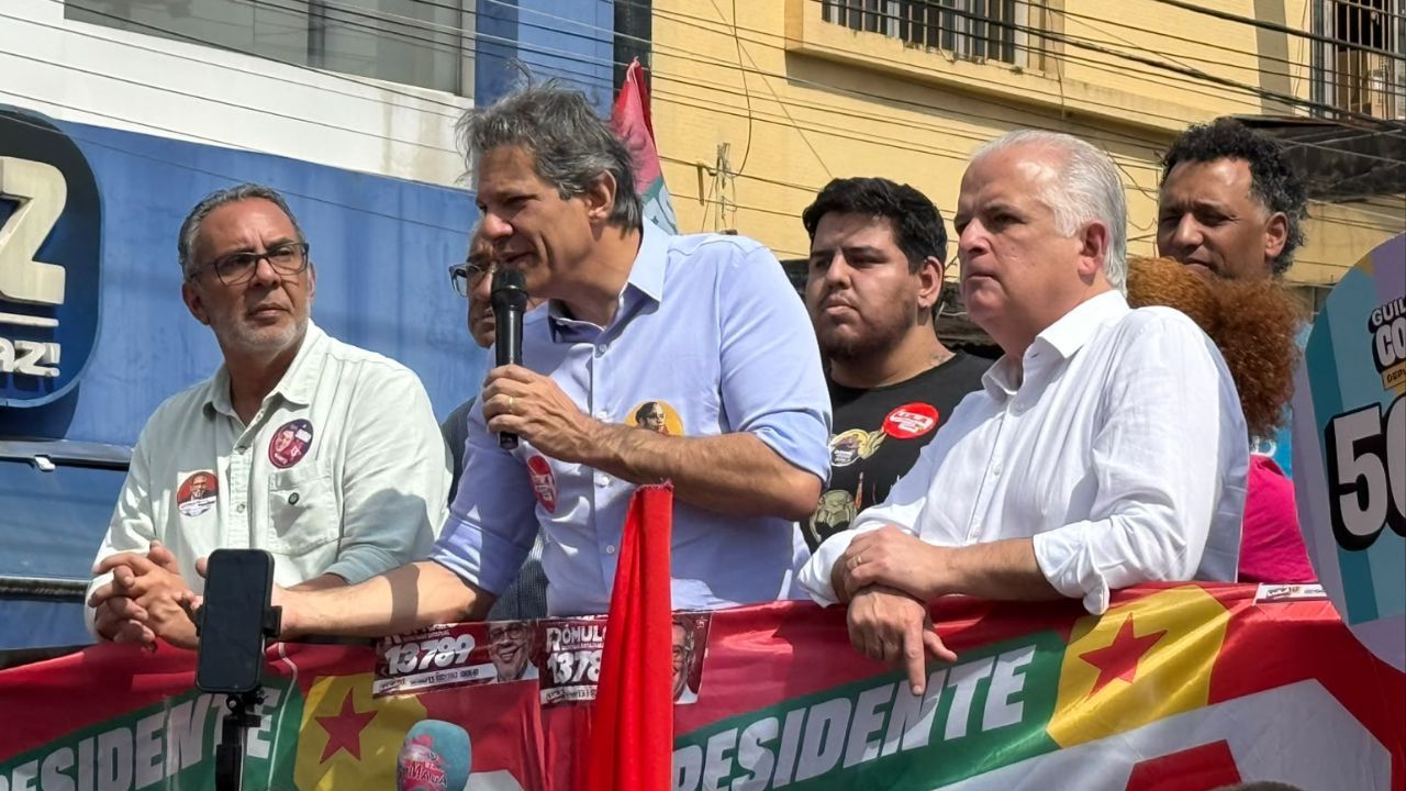 Fernando Haddad (PT) e Márcio França (PSB) durante agenda em SP                     Isabelle Saleme/SBT News