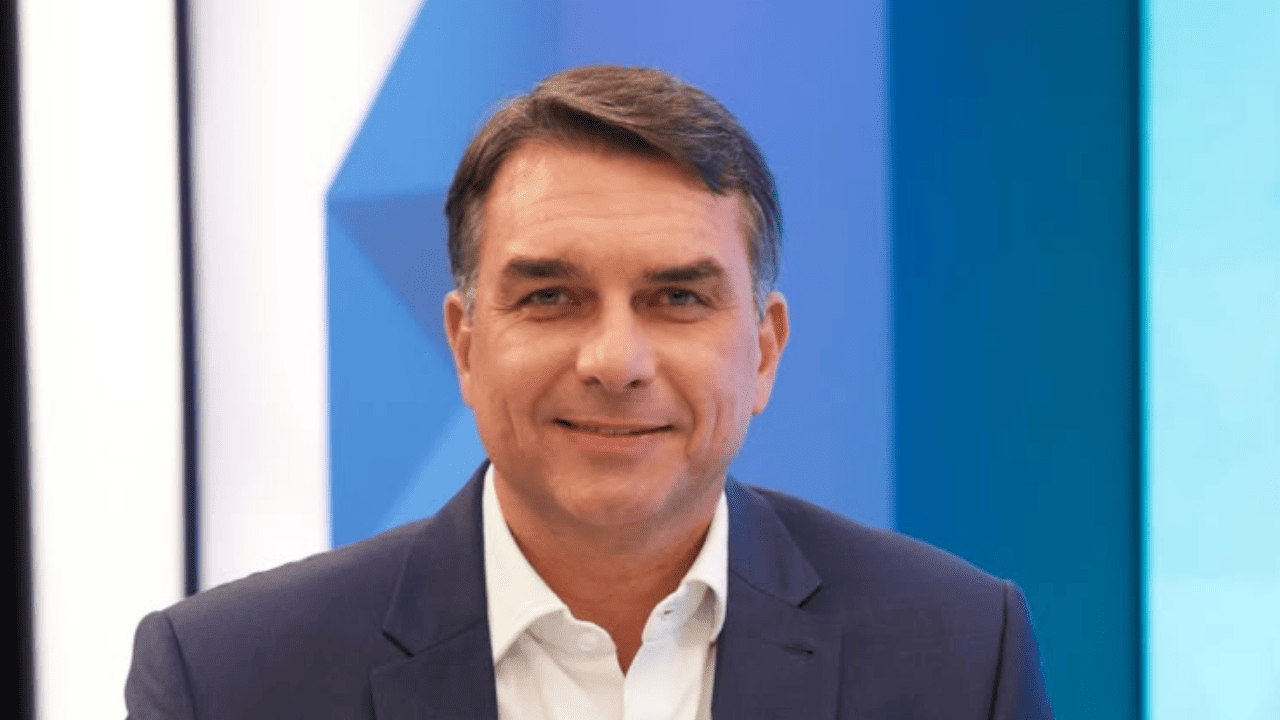 Flávio afirma que não vai tentar reverter o fim da 6x1
