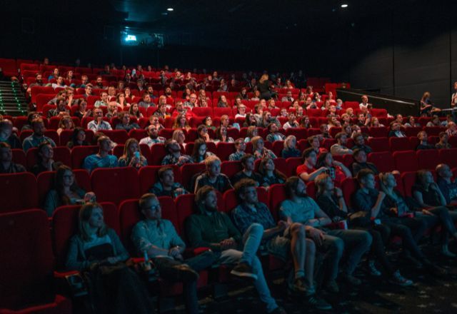 Promoção é válida para todos os filmes em cartaz no período | Unsplash