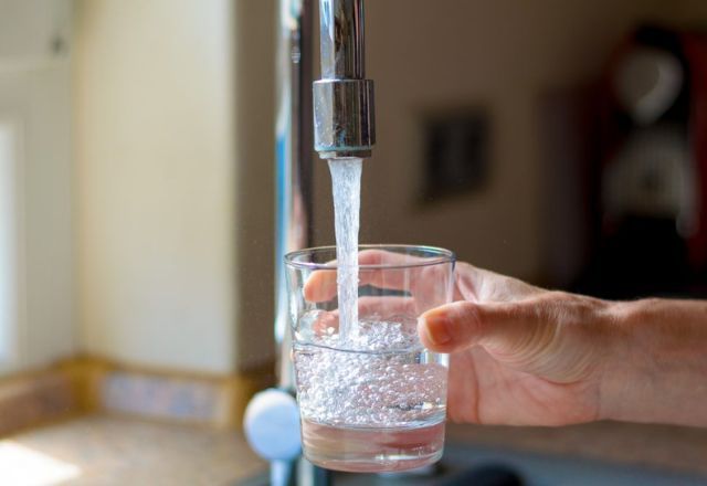 Gestos simples podem ajudar a economizar centenas de litros de água | Reprodução