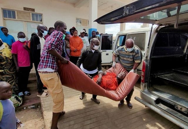 Ebola: número de casos confirmados na República Democrática do Congo passa de 100 Ebola: número de casos confirmados na República Democrática do Congo passa de 100