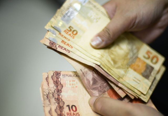 Bancos liberam segundo lote do pagamento do PIS/Pasep; veja quem recebe