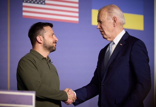 Presidente da Ucrânia, Volodymyr Zelensky, e presidente dos EUA, Joe Biden | Divulgação/governo da Ucrânia