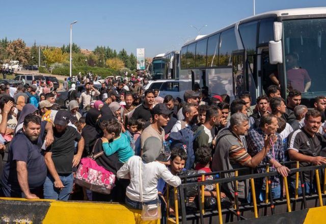 Pessoas que fogem dos ataques no Líbano chegam à fronteira com a Síria | Rami Nader/Unicef