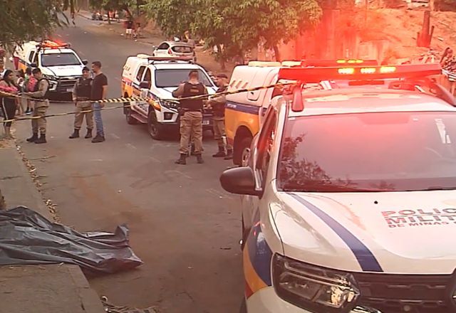 "Cadê meu dinheiro?": Jovem é morta a facadas em discussão por dívida de R$ 10