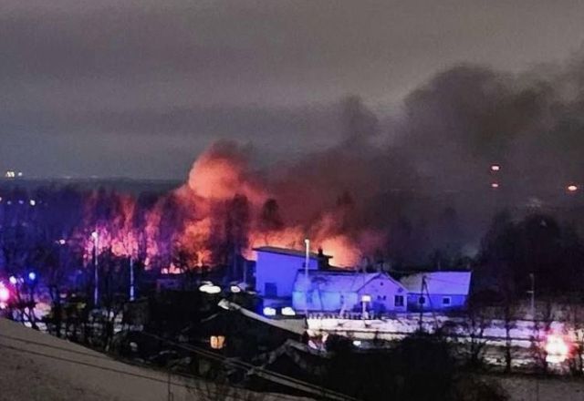 Avião de carga caiu perto do aeroporto de Vilnius | Reprodução