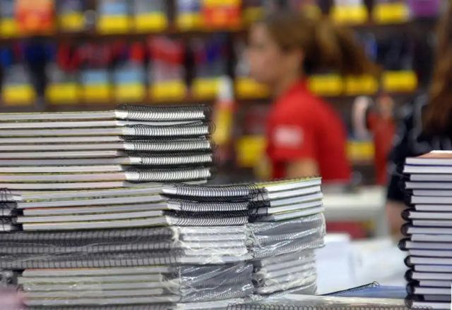 Preços de material escolar variam até 269% em papelarias da capital paulista | Agência Brasil