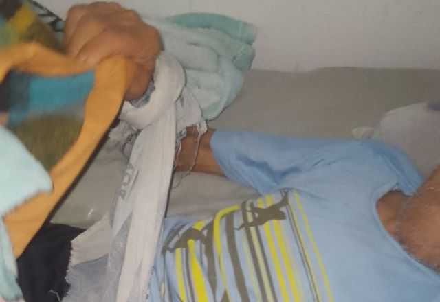 Idosos foram encontrados amarrados a camas no local | Divulgação/PCRS