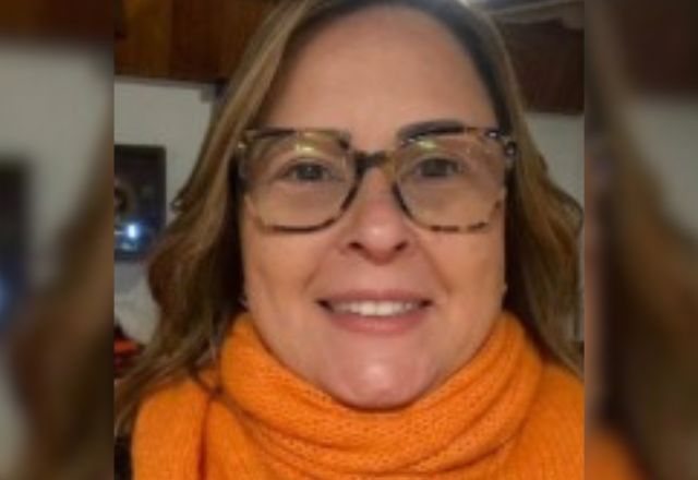 PolíciaProfessora desaparecida é encontrada morta em Minas GeraisCorpo estava coberto por um lençol e apresentava marcas de queimaduras; polícia investiga caso