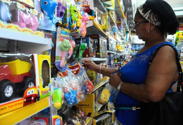 Dia das Crianças vai movimentar R$ 16,73 bilhões no varejo brasileiro | Agência Brasil
