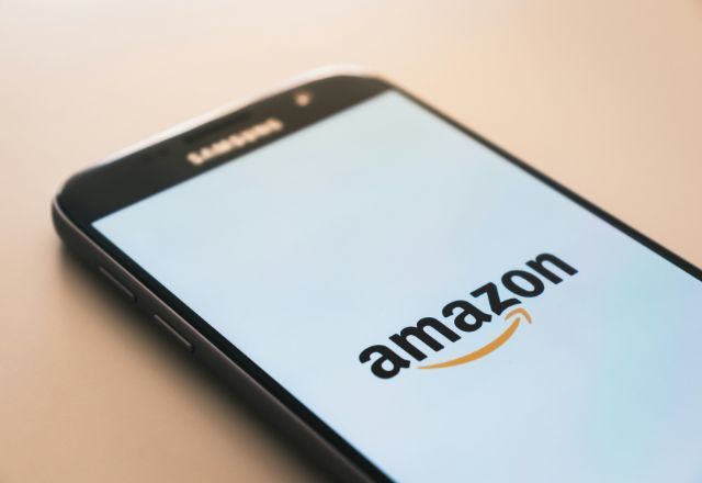 Amazon iniciará demissão de 30 mil funcionários a partir desta terça-feira (28)