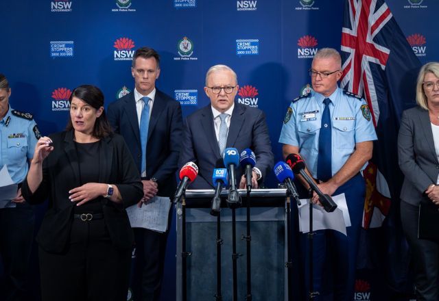 Autoridades australianas durante coletiva de imprensa | Divulgação