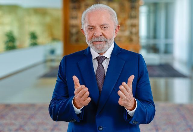 Após derrota no Oscar, Lula diz que permanece orgulhoso do cinema brasileiro