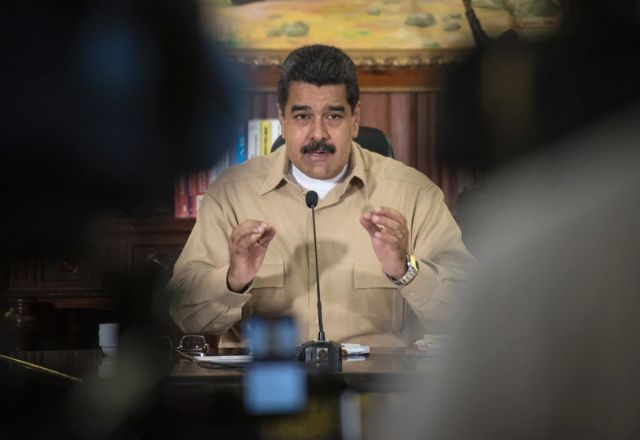 "Transição precisa ser negociada", alerta especialista sobre futuro da Venezuela