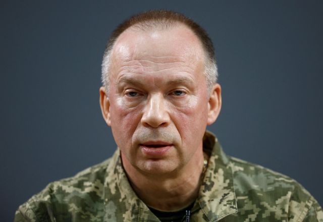 Comandante militar da Ucrânia, general Oleksandr Syrskyi alerta sobre possível nova ofensiva russa | REUTERS/Valentyn Ogirenko