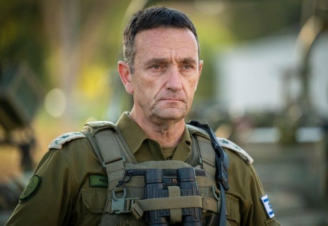 Chefe militar de Israel diz que país responderá ataque do Irã nos próximos dias
