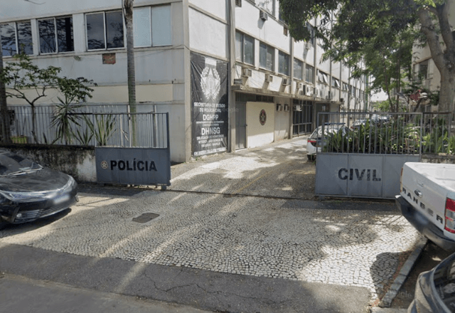 Fachada da Delegacia de Homicídios de Niterói, Itaboraí e São Gonçalo (DHNSG) | Foto: Reprodução/Google Maps - 27.01.2026