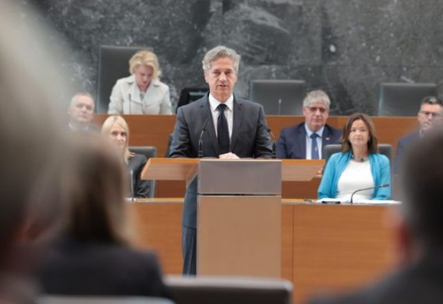 Reconhecimento da Palestina foi proposto pelo primeiro-ministro da Eslovênia, Robert Golob | Divulgação/parlamento