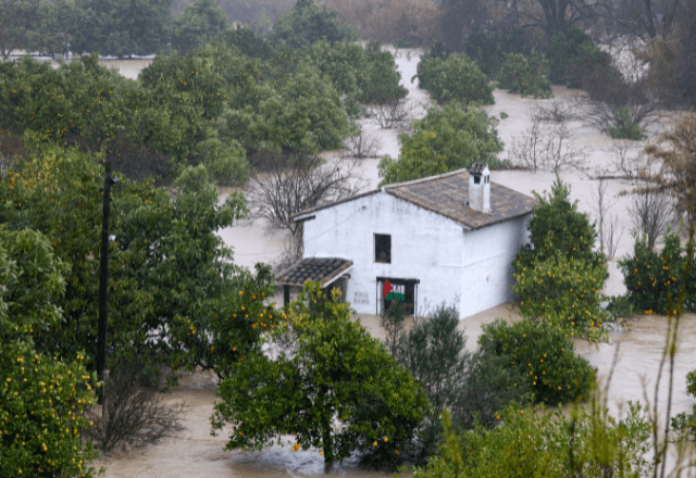 Tempestade Leonardo deixa um morto e um desaparecido na Europa