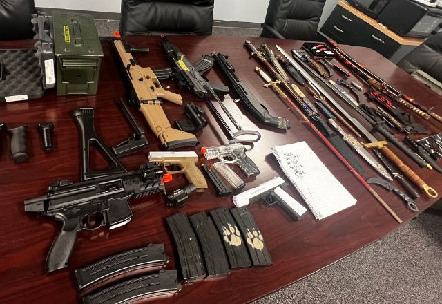 Materiais apreendidos na casa do garoto | Divulgação