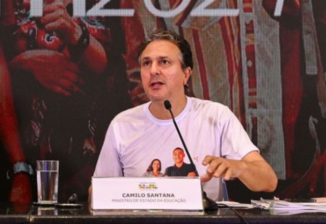 Ministro da Educação, Camilo Santana | Flickr
