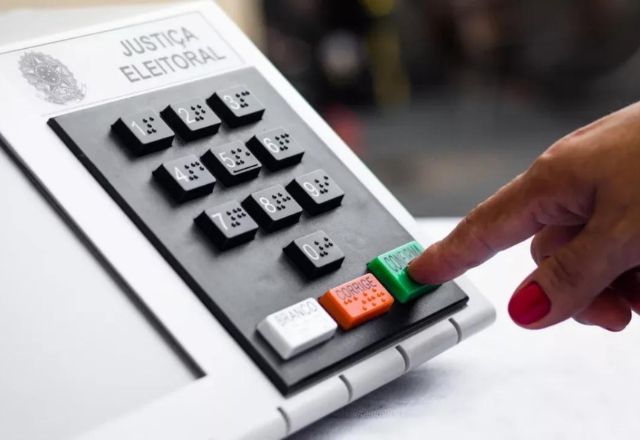 MP propõe multa de até R$ 30 mil por desinformação com IA nas eleições de 2026 MP propõe multa de até R$ 30 mil por desinformação com IA nas eleições de 2026