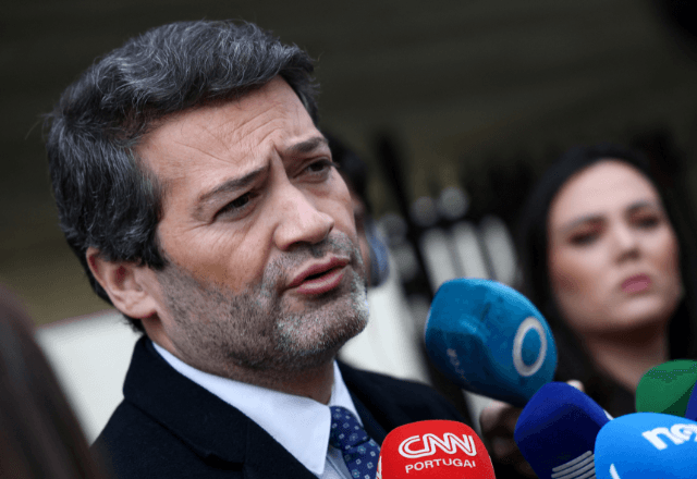 André Ventura, candidato derrotado na eleição presidencial de Portugal | Foto: Rodrigo Antunes/Reuters - 08.02.2026