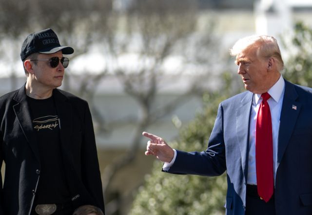 Elon Musk ao lado de Donald Trump | Divulgação
