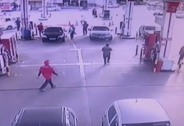 Frentistas salvam mulher mantida em cárcere privado pelo ex-companheiro, em Goiás