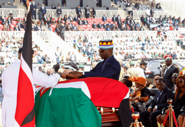 Funeral do líder da oposição queniana Raila Odinga em Nairóbi | Foto: reprodução/Reuters