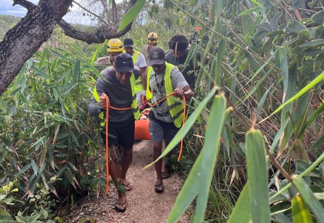 Turista escorrega e morre afogado em cachoeira na Chapada dos Veadeiros