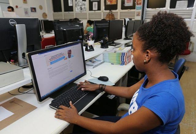 Benefício poderá ser concedido a diferentes alunos de uma mesma família | Mateus Pereira/GOVBA