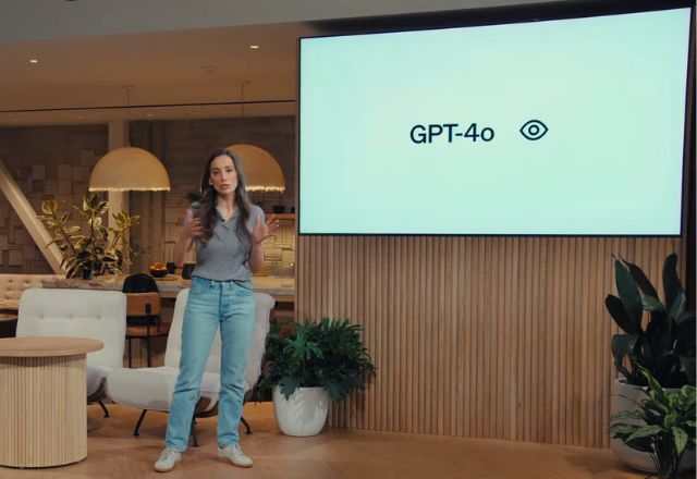 Mira Murati, CTO da OpenAI apresenta o GPT-4o. A letra "o" significa 'omnimodel' ou seja, o chatbot tem multifuncionalidades que são geradas rapidamente usando a mesma rede neural   | Reprodução/OpenAI/YouTube