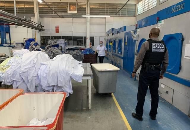 Gaeco em ação da operação Dinheiro Sujo na lavanderia de hospital no DF