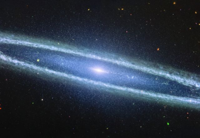 Galaxia do Sombrero fica na constelação de Virgem, há 28 milhões de anos-luz da Terra | NASA/ESA/CSA/STScI