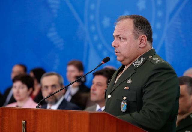 General Eduardo Pazuello