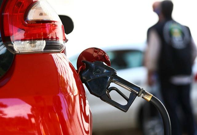 Texto autoriza os postos a comprarem diretamente de cooperativas de produção ou comercialização de etanol (Divulgação/Governo)