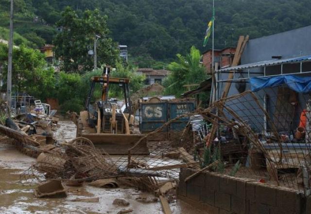 Governo de São Paulo pode remover moradores de áreas de risco