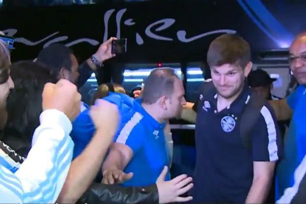 Grêmio enfrenta o Lanús na noite de hoje pela final da Libertadores