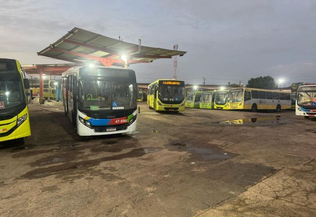 Greve de ônibus afeta transporte público em São Luís