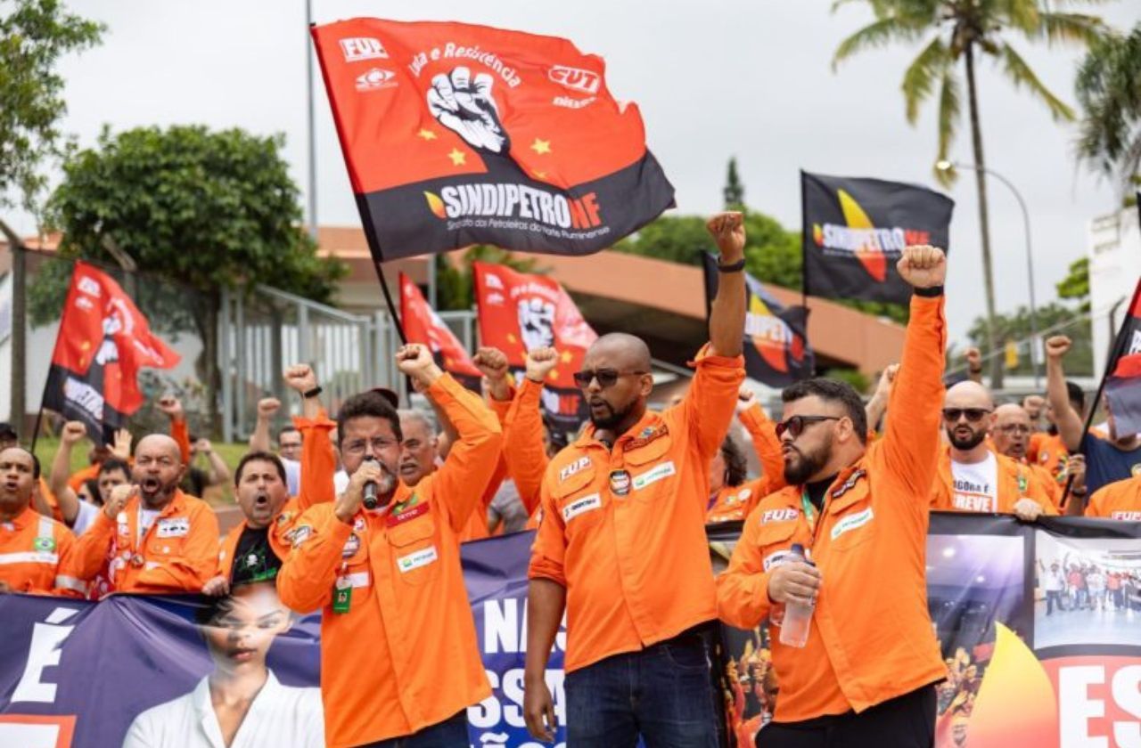 Sob o lema “Menos Acionista, Mais ACT”, a categoria protestava contra a política de dividendos da Petrobrás | FUP/Divulgação 